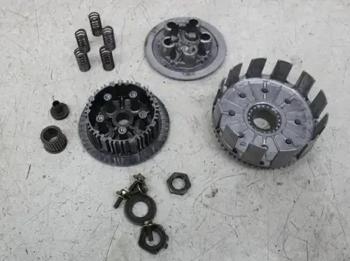 04 HONDA CRF250R CLUTCH BASKET HUB PRESSURE PLATE ASSEMBLY