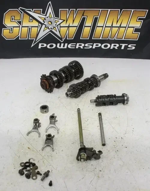 04 TRIUMPH DAYTONA 600 ENGINE MOTOR TRANSMISSION TRANNY GEARS