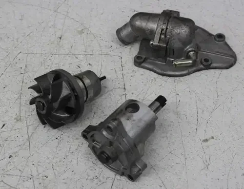 05-09 SUZUKI BOULEVARD M50B ENGINE WATER OIL PUMP PAIR