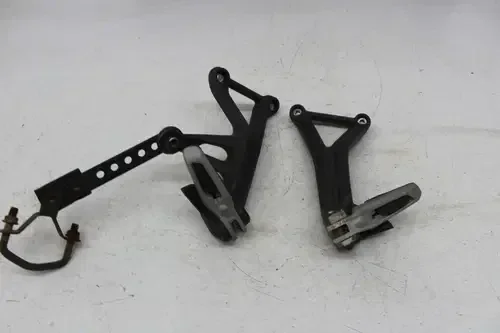 19-21 DUCATI MONSTER 821 RIGHT LEFT PASSANGER FOOT PEGS