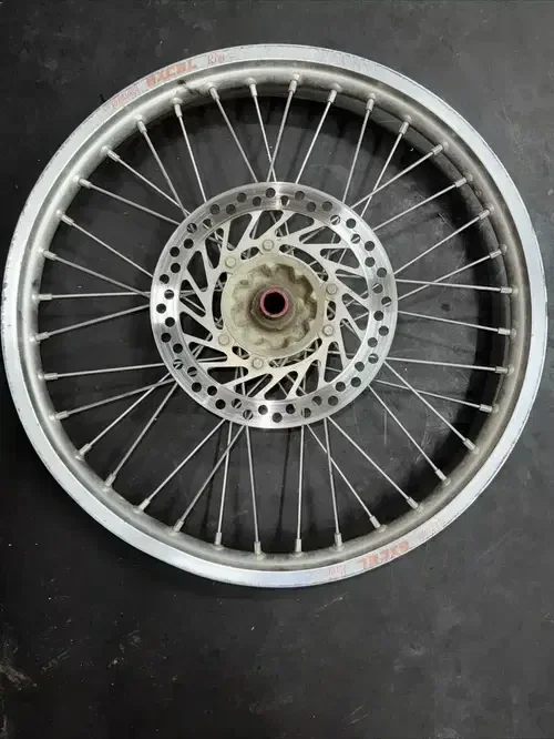 2007 CRF250R Complete front wheel For Parts
