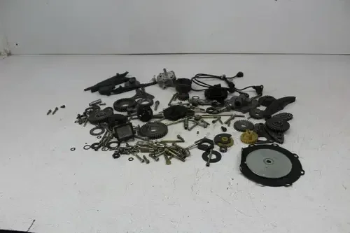 2015 CAN-AM SPYDER RS SE5 PARTS AND HARDWARE NUTS BOLTS