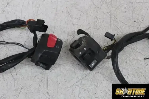 97-00 SUZUKI GSXR600 SRAD LEFT RIGHT HORN SIGNALS LIGHT START CUTOFF SWITCHES