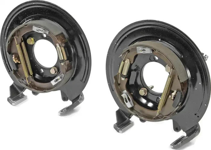 Crown Automotive 476212829K Backing Plate Assembly Kit for 93-98 Jeep Grand Cherokee ZJ with Dana 35 Rear Axle