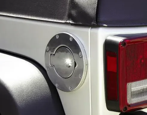 Rampage Products Billet Style Locking Gas Cover for 07-18 Jeep Wrangler JK