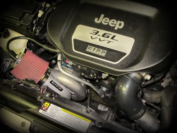 RIPP Superchargers 15JKSDS36-M Supercharger Kit with Intercooler for 2015 Jeep Wrangler JK with 3.6L Pentastar Engine & Manual Transmission