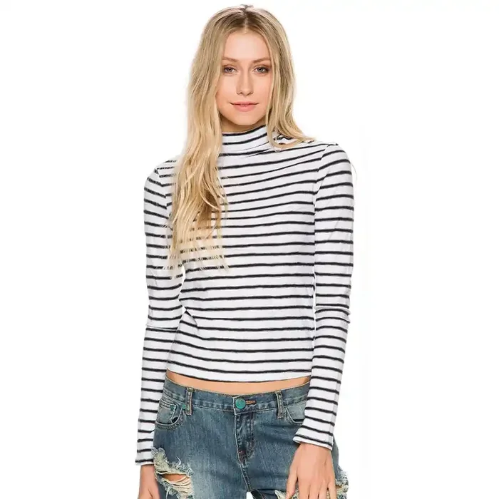 Rusty Axle Turtleneck Women‘s Long-Sleeve Shirts