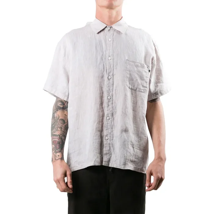 Rusty Covers Men‘s Button Up Short-Sleeve Shirts