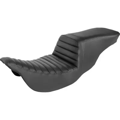 Saddlemen 2008 Harley-Davidson Screamin‘ Eagle Electra Glide Ultra Classic FLHTCUSE3 Tour Step-Up Seat Black Front Tuck-n-Roll