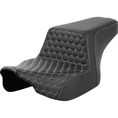 Saddlemen 2024 Harley-Davidson CVO Road Glide ST FLTRXSTSE Step-Up Seat – Front Honeycomb – Silver Stitching – FL ‘23-‘24