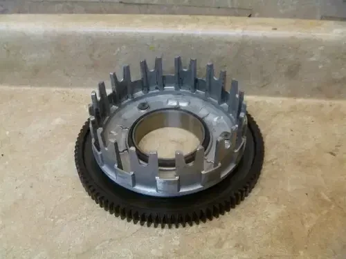 Yamaha 700 XJ MAXIM XJ700 Used Engine Clutch Basket 1986 YB92