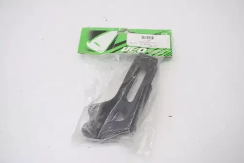 YZ125 YZ250 YZ250F YZ450F UFO Plastics Chain Guide Black YA03890-001 Yamaha M46